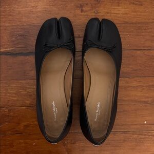 Maison Margiela Tabi Ballerina Pumps – Black Leather – Low Heel – EU 41